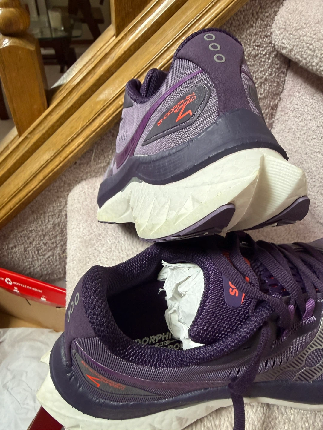 SAUCONEY RUNNING SHOES - photo 4