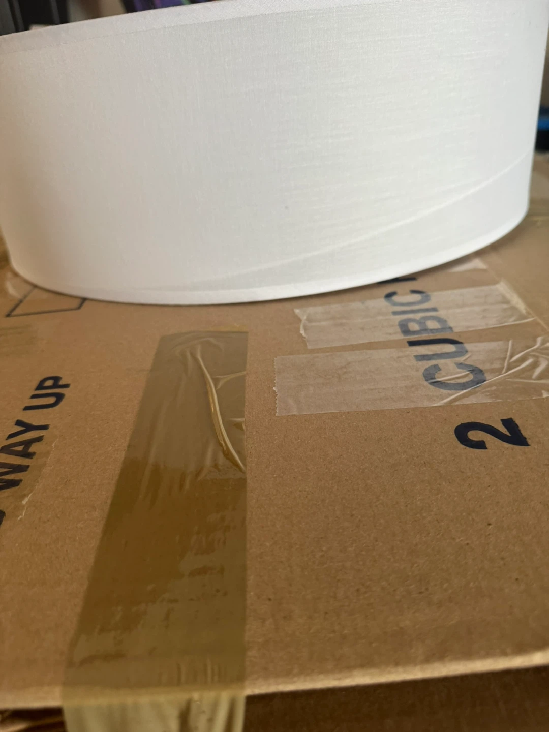 ⚽️ White Drum Lamp Shade with Decorative Metal Cage