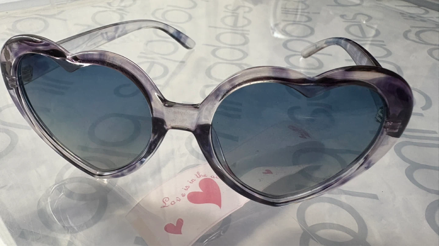 Heart Shaped Sunglasses Purple Swirl - photo 2