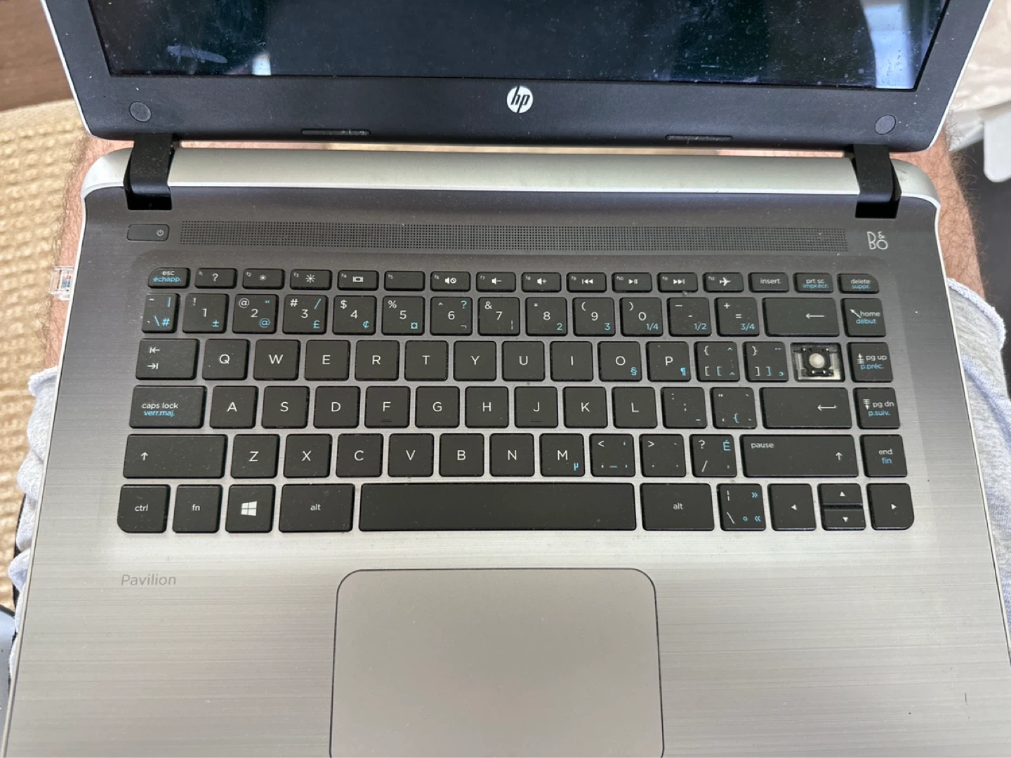 HP Pavilion laptop parts shell — 8GB RAM included