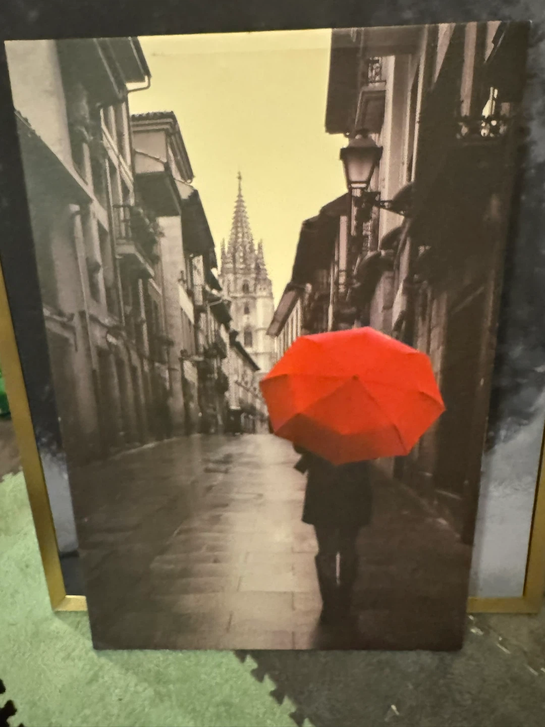 Canvas Print -⚽️ Woman with Red Umbrella - photo 2