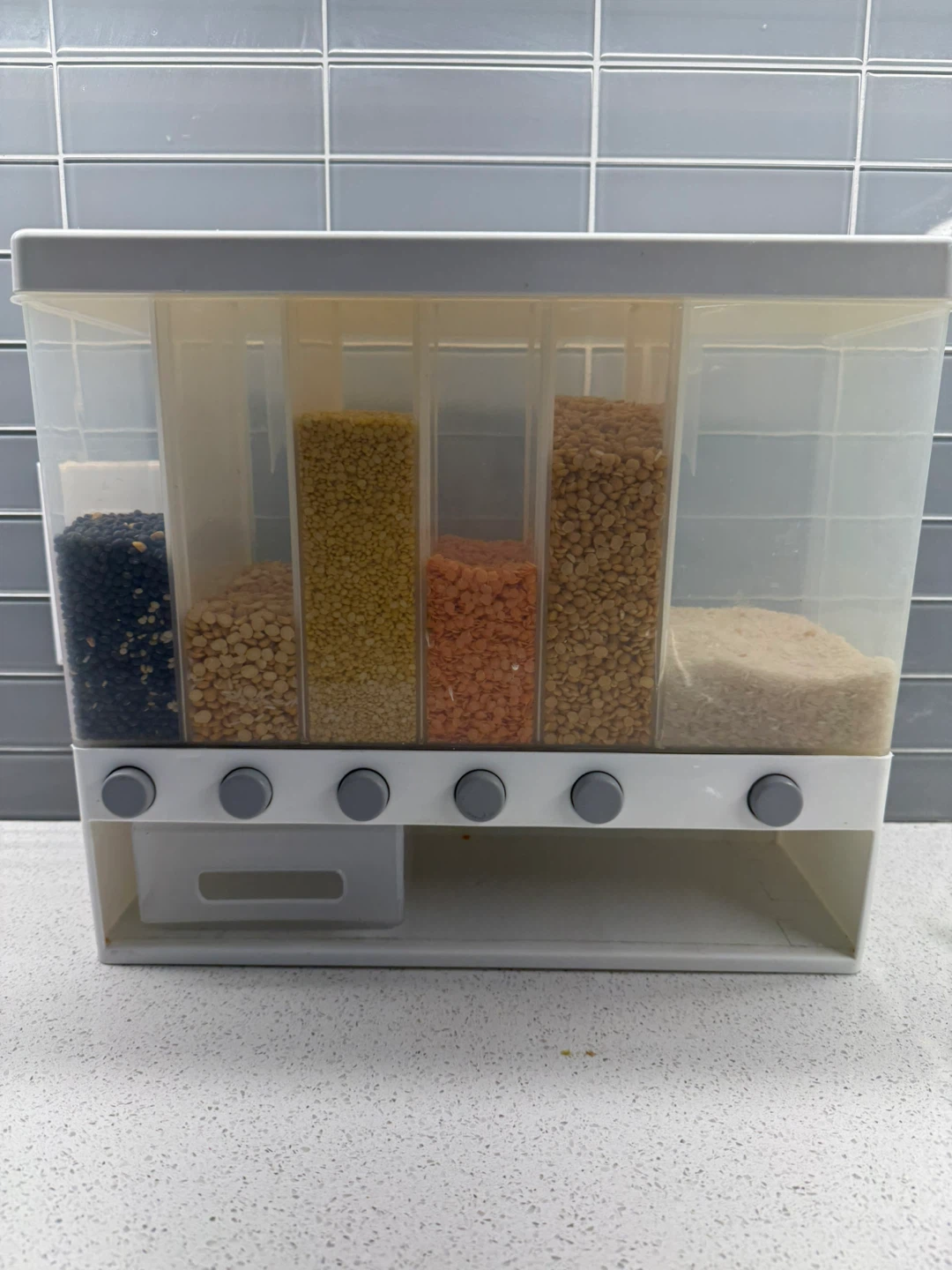 Multi-compartment Grain Dispensers - photo 3