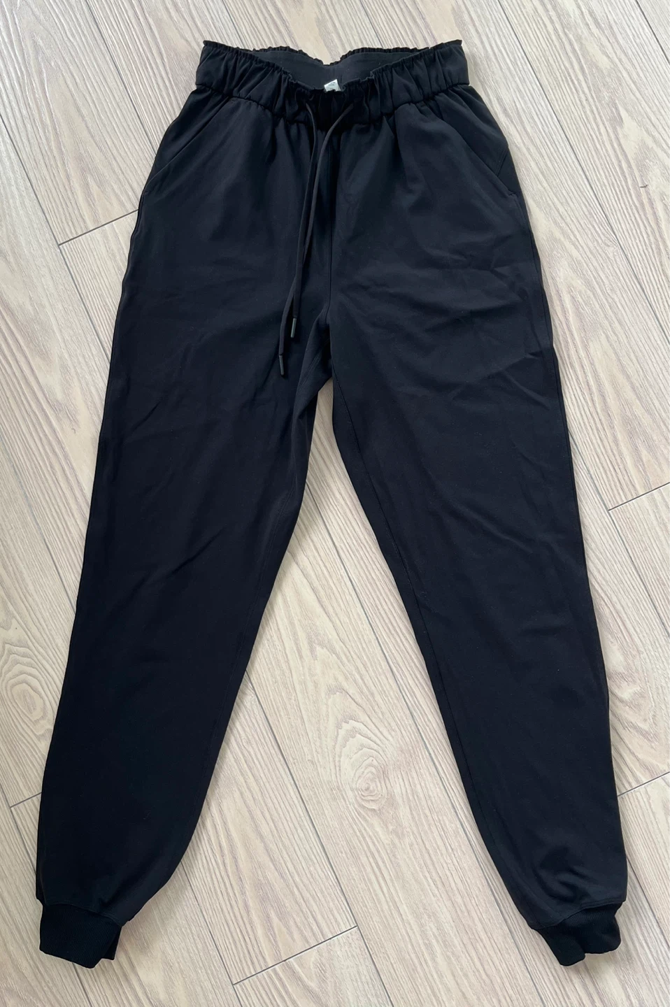 Lululemon Black Jogger Pants Size 4