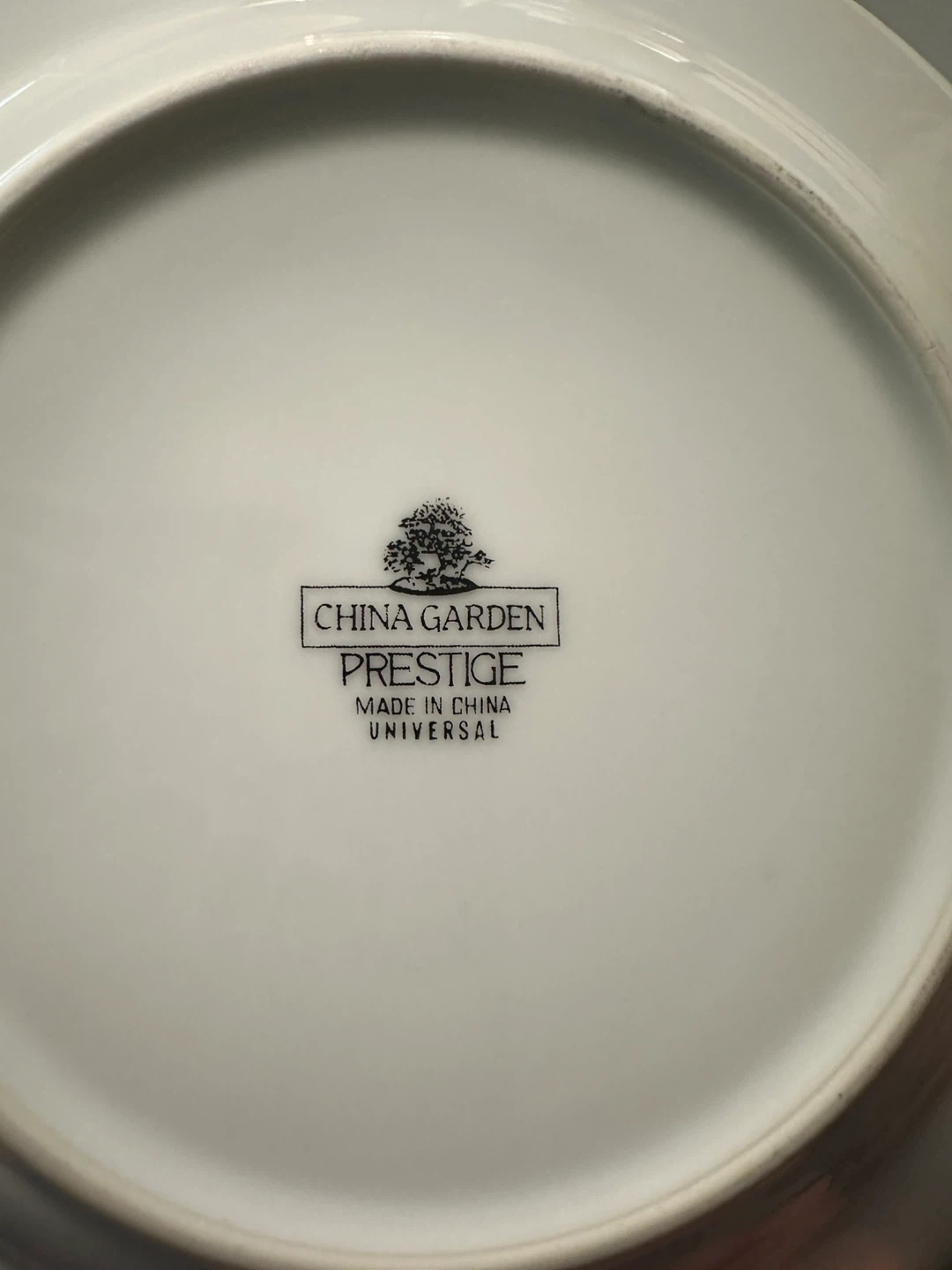 Universal China Garden Prestige Dinner Plates - photo 4