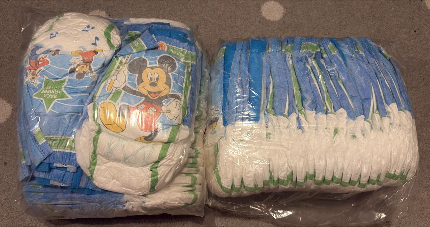 Huggies Snug & Dry Diapers Size 8 & Pull-Ups Size 5T-6T - photo 2