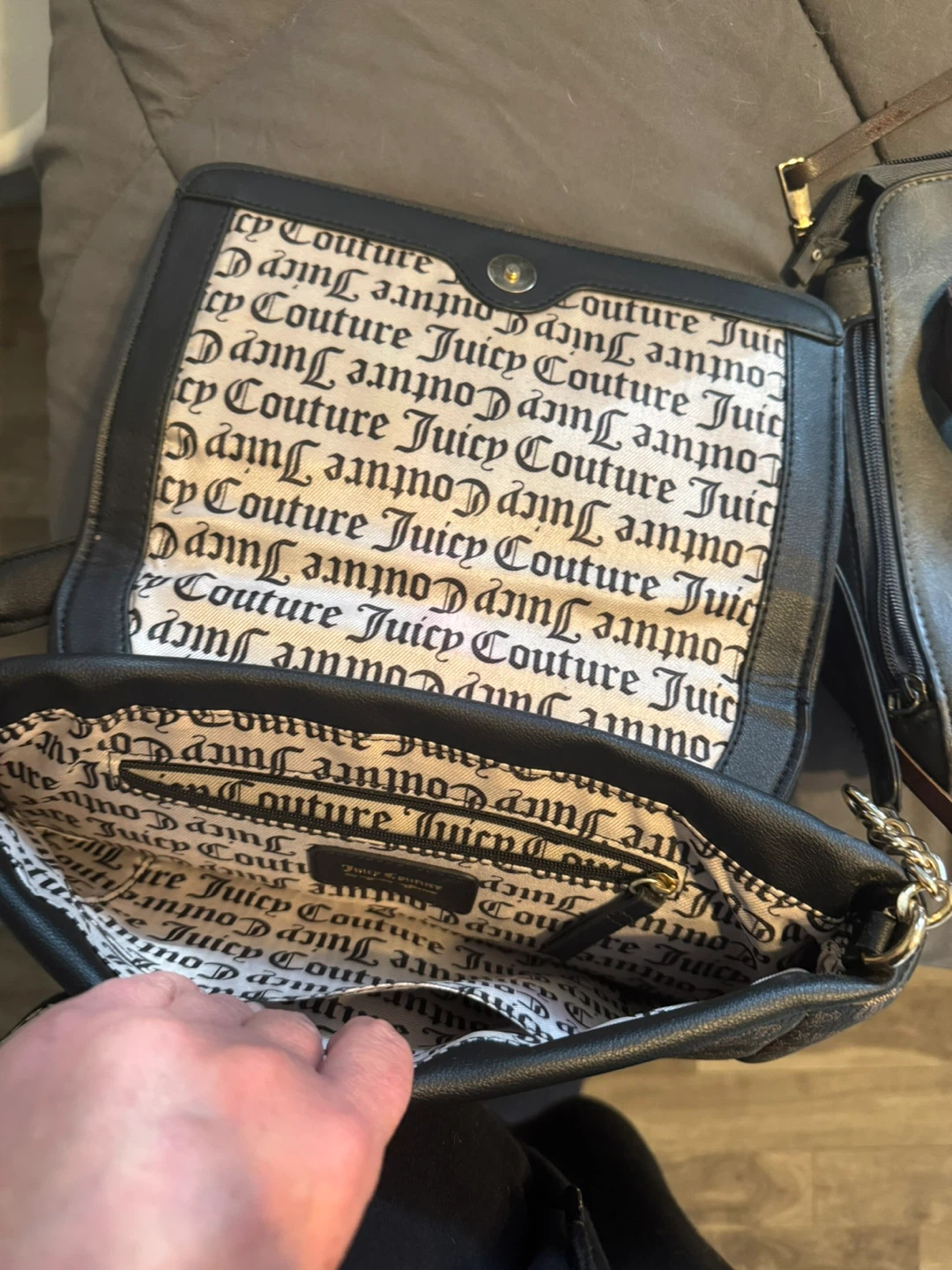 Juicy Couture ⚽️ Black Logo Shoulder Bag - photo 2