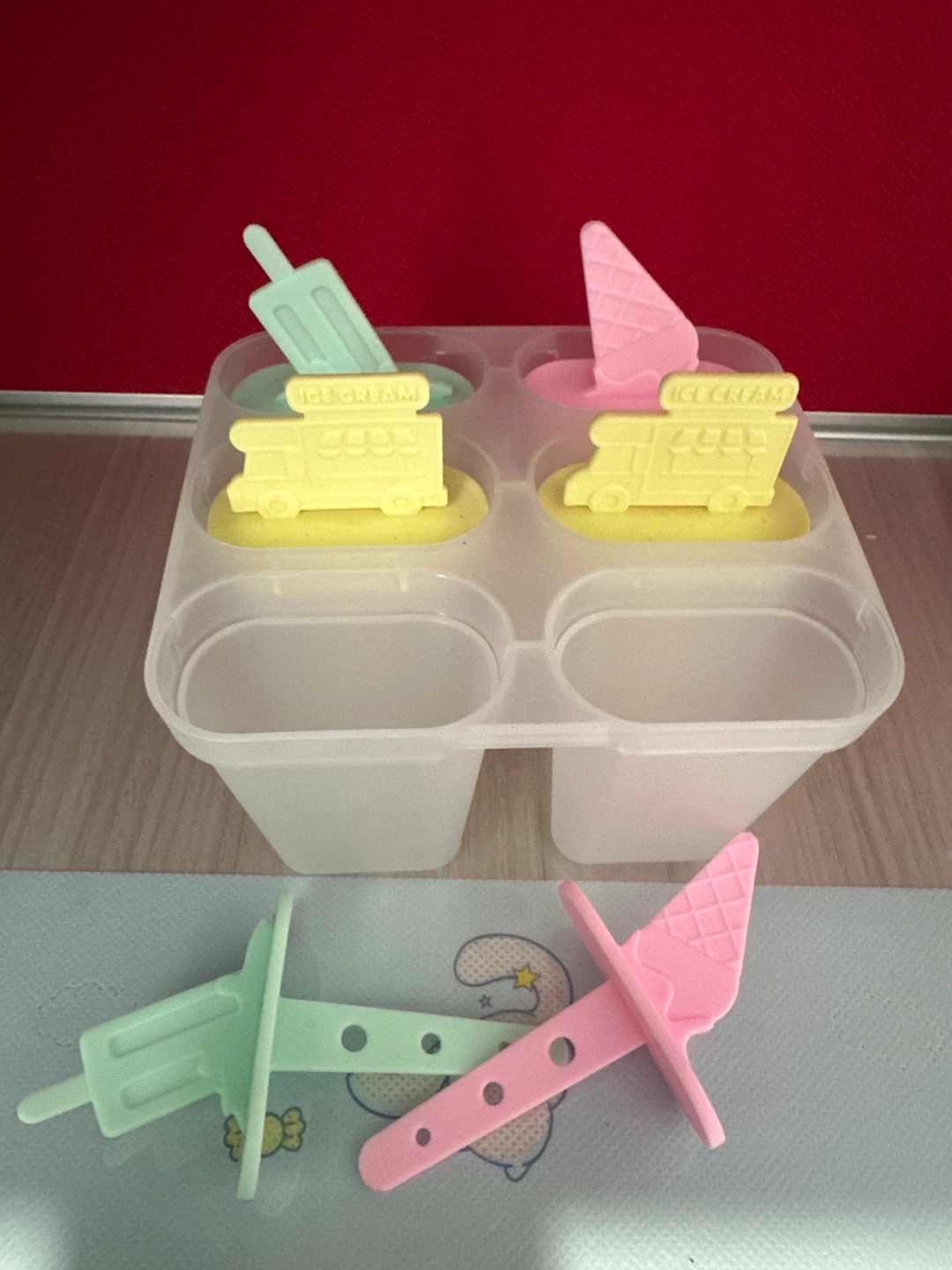 ⚽️ Ice Cream Cone Popsicle Mold Tray - photo 2