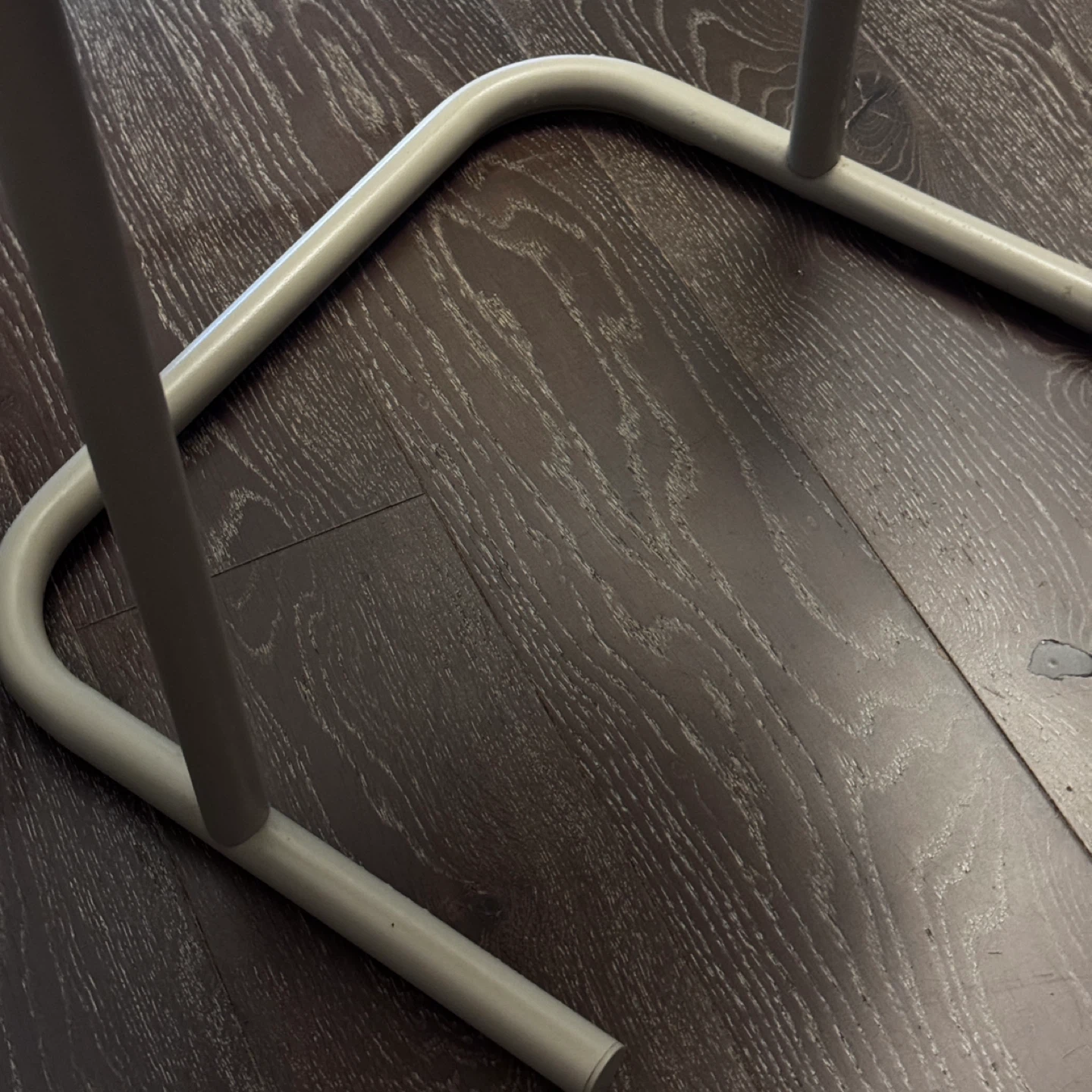 IKEA laptop stand - photo 4