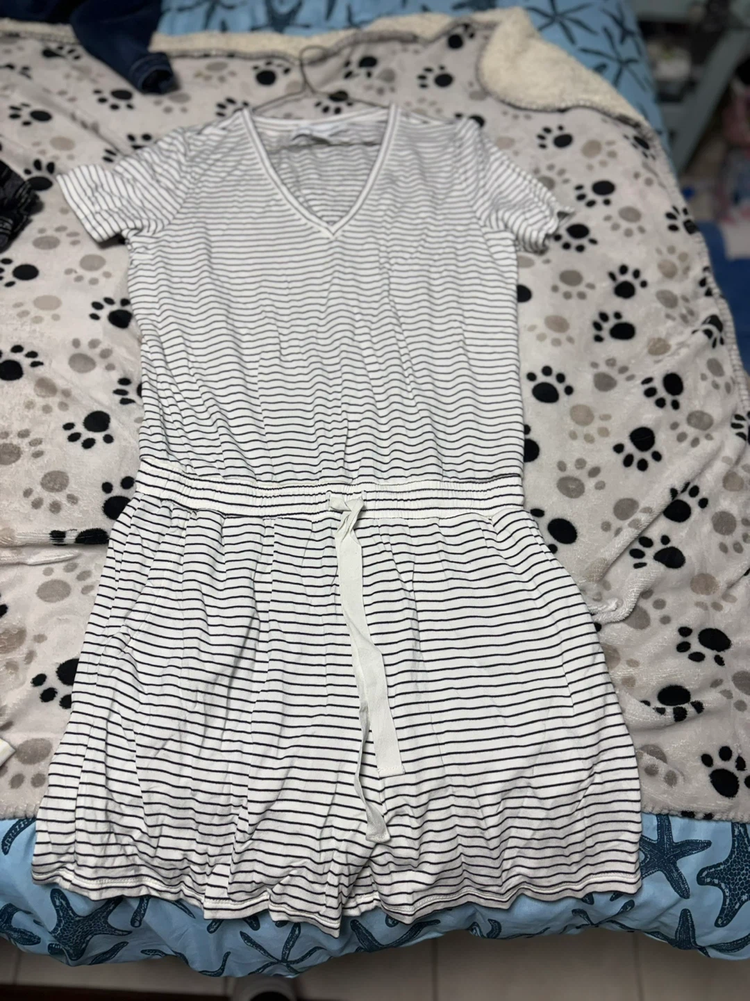 Amazon Essentials Striped V-Neck Romper - photo 3