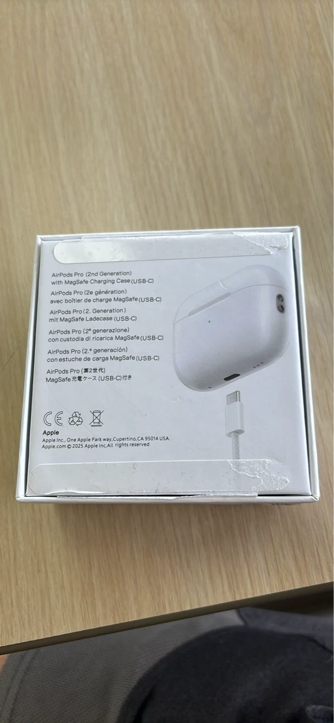 Apple AirPods Pro (2nd Generation) with MagSafe Charging Case⚽️ - photo 2