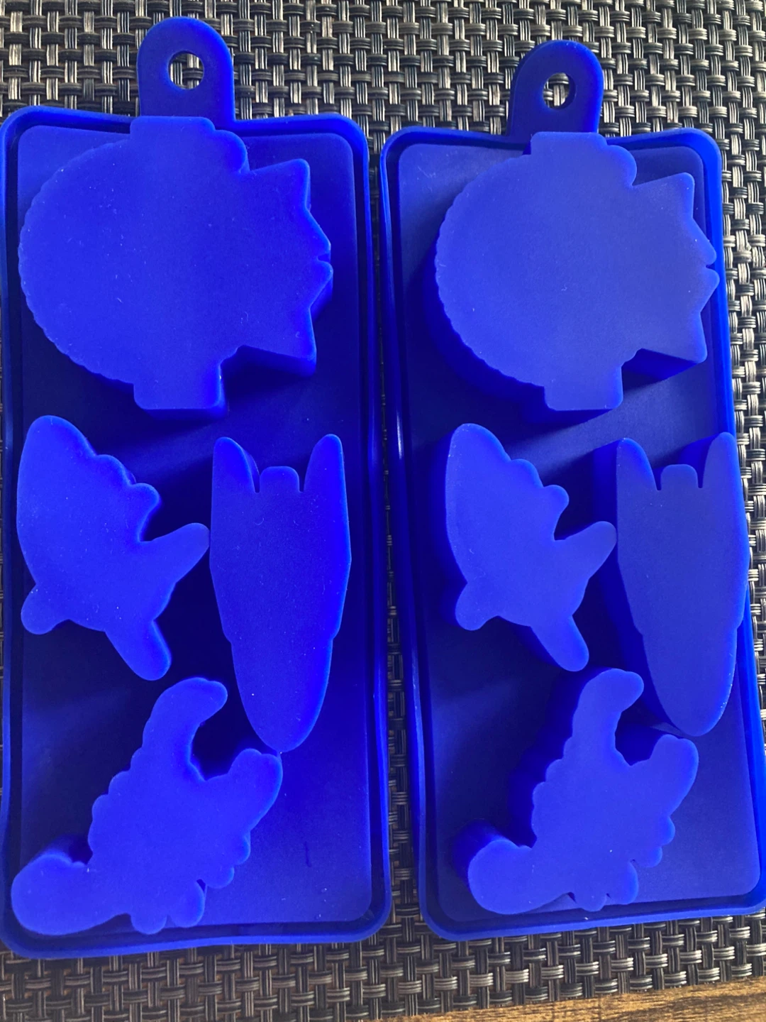 Pabst Blue Ribbon Silicone Molds - photo 2
