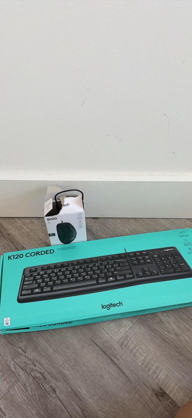 MOVING OUT TONIGHT - MONITOR KEYBOARD - photo 2