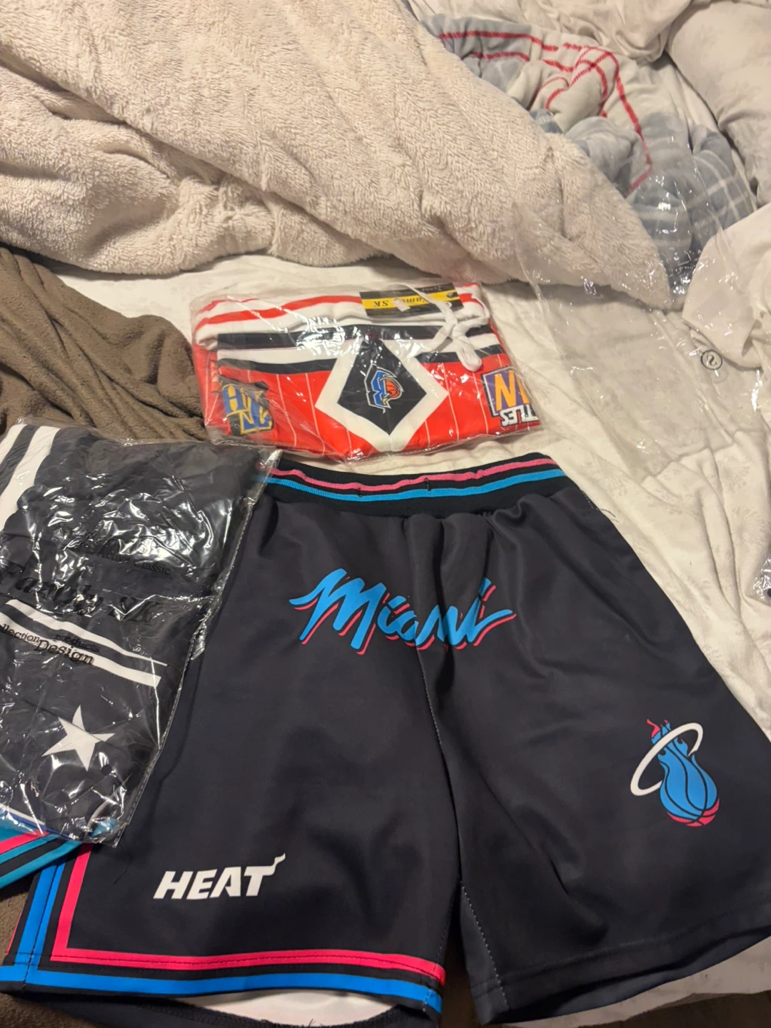 Miami Heat Basketball Shorts Set - photo 5