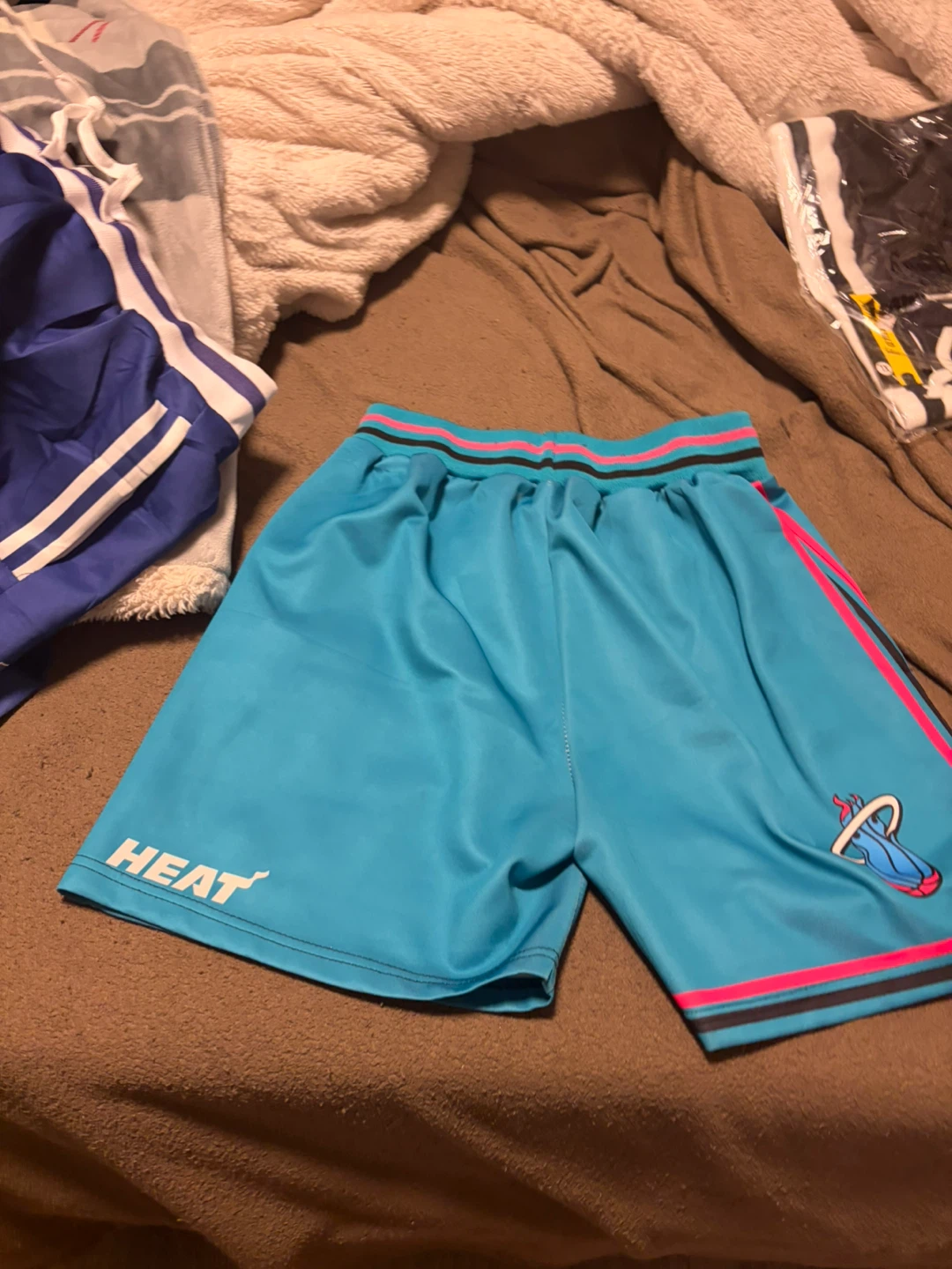Miami Heat Basketball Shorts Set - photo 4