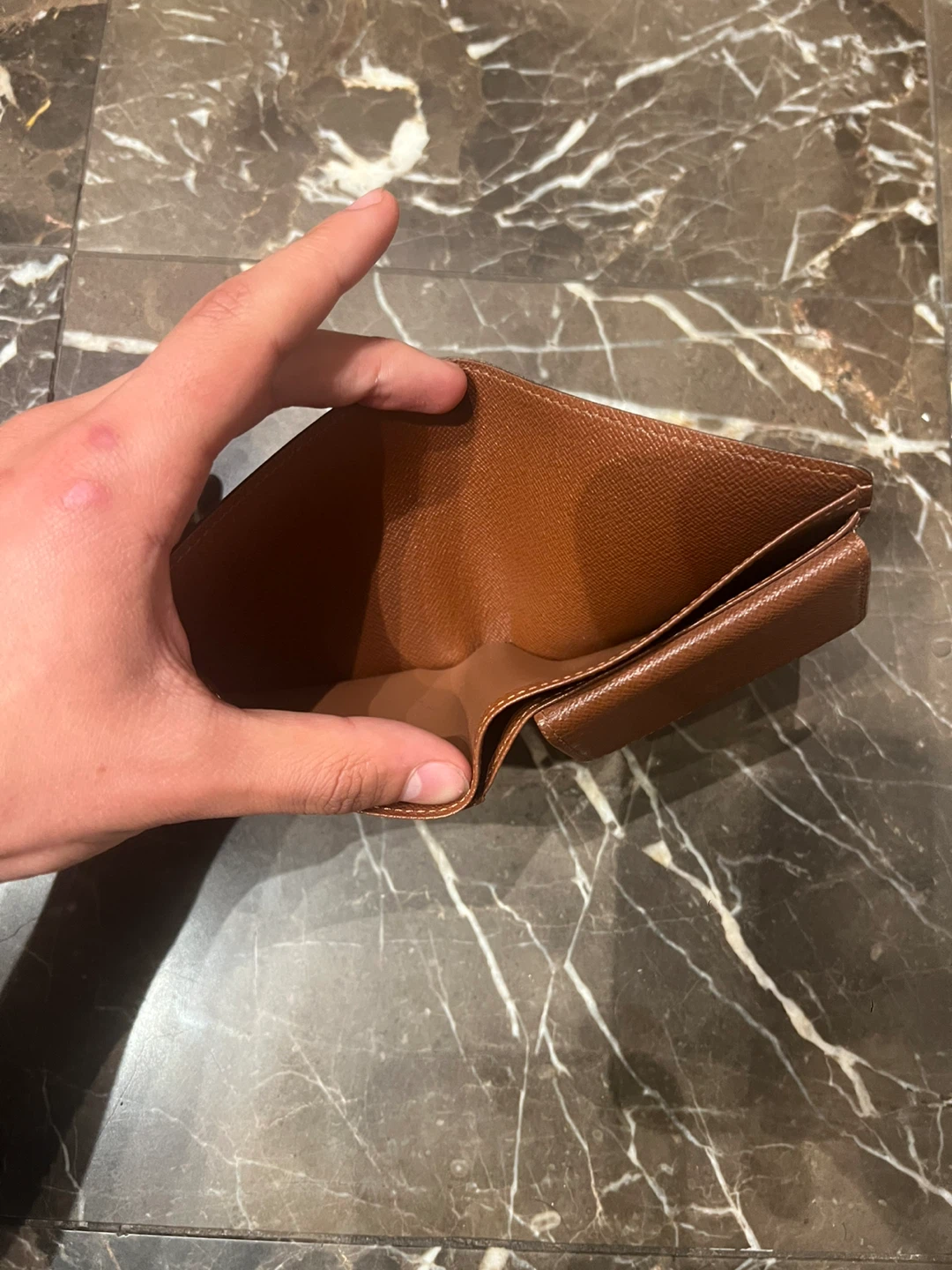 Louis Vuitton Multiple Wallet - photo 4