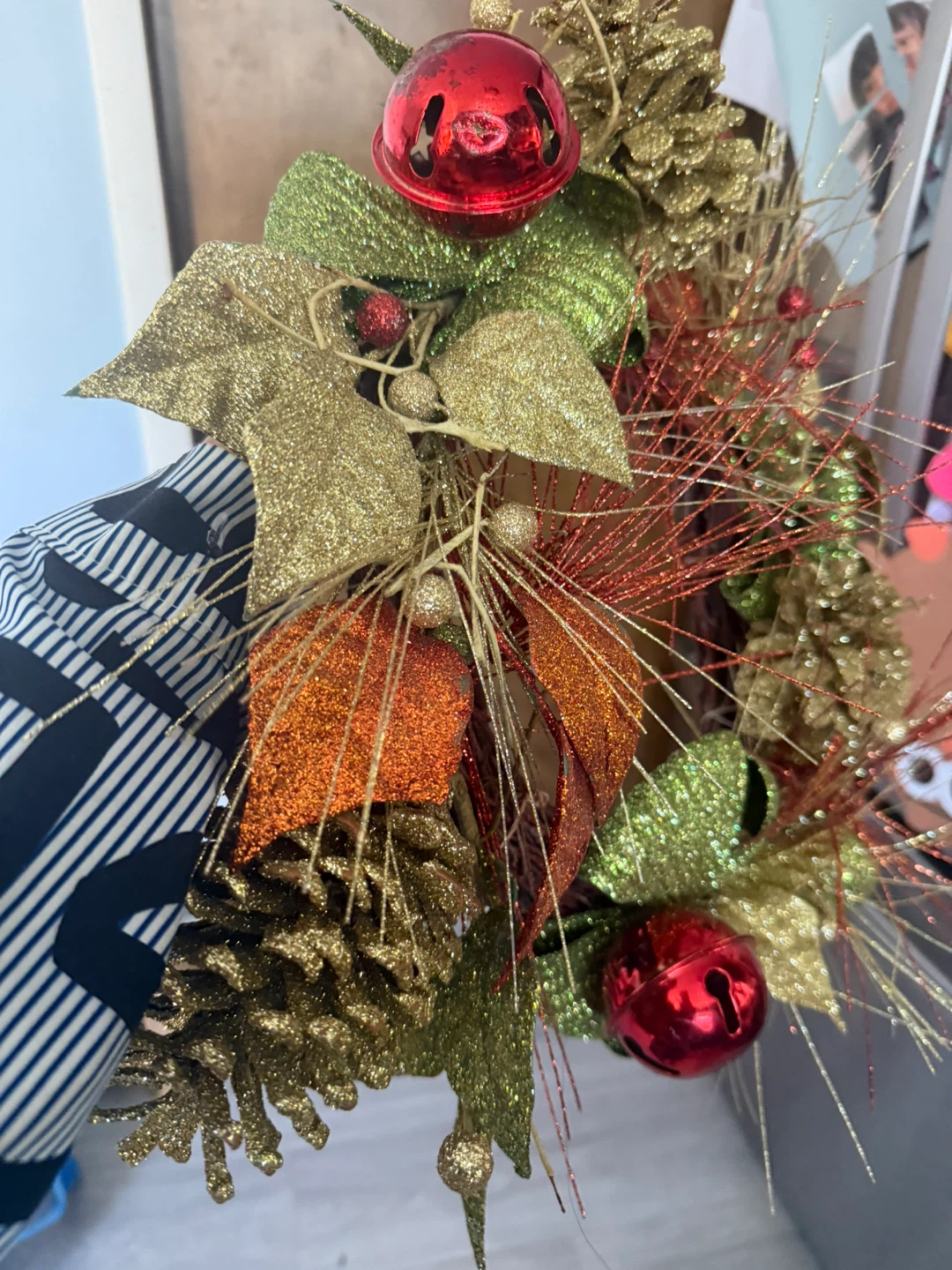 Holiday Wreath with Pinecones and Bells - photo 2