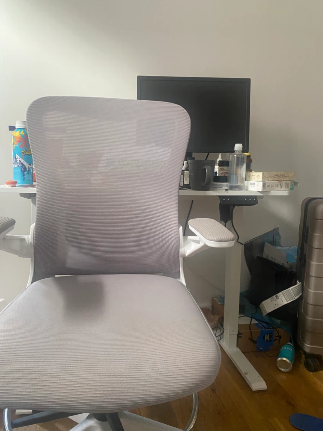 Ergonomic Mesh Office Chair / Standing desk chair, W110s pickup - photo 3