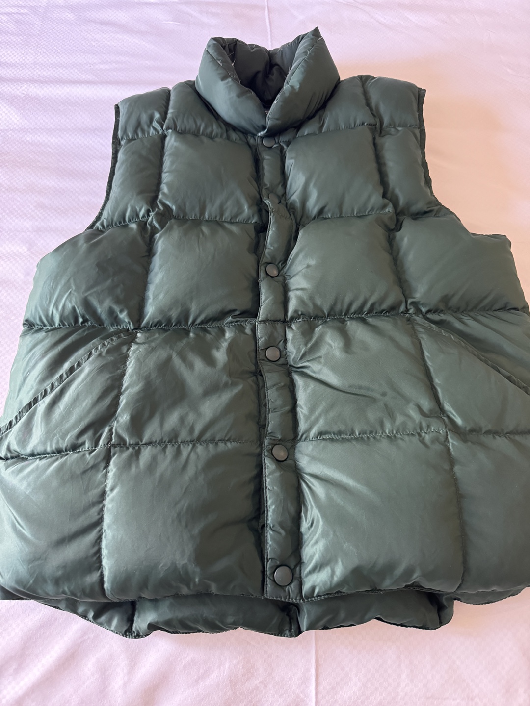 Lands' End Down Vest - Green - Size S - photo 3
