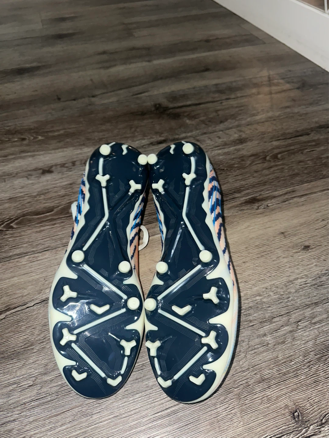 Football/ Soccer Cleats - photo 5