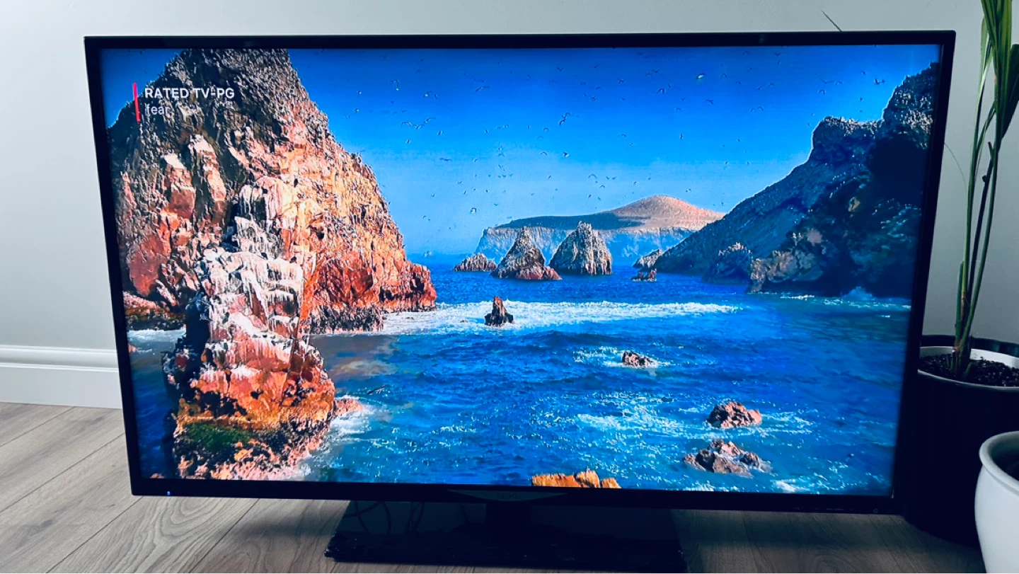 SEIKI 50” Full HD TV + Original Remote