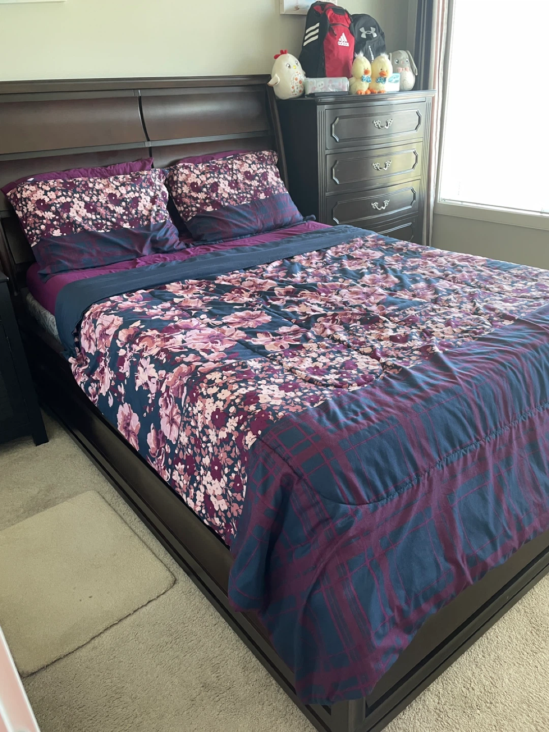 Leon Queen size Bed frame