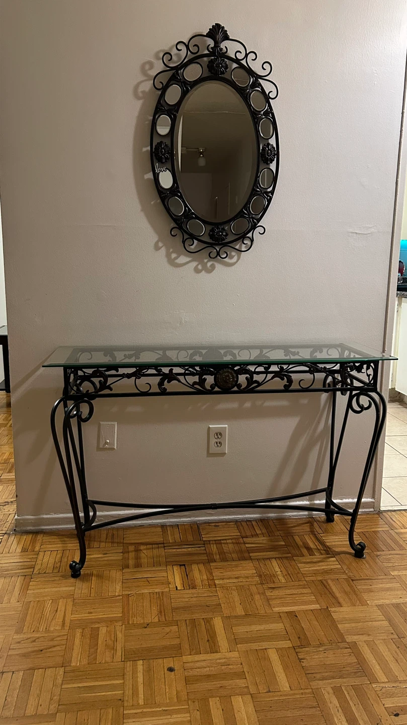 Ornate Oval Wall Mirror with Decorative Metal Frame