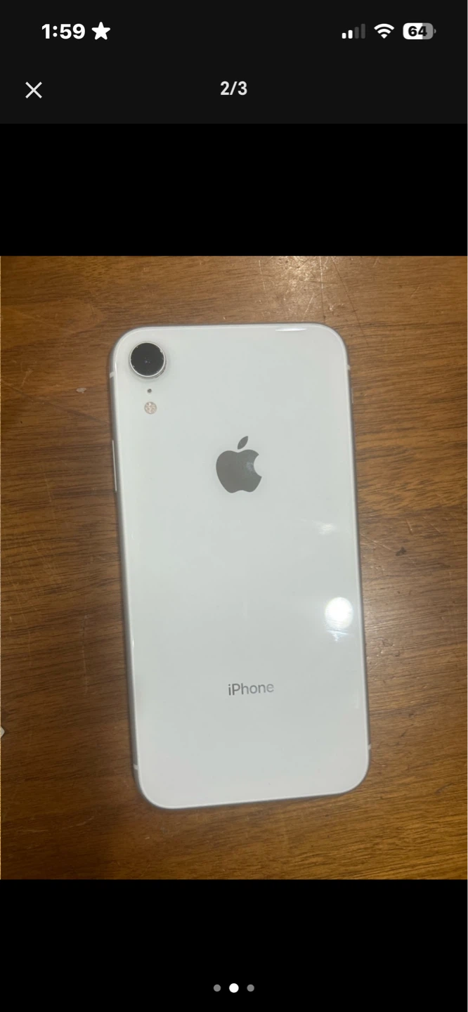 iPhone xr (needs restoring) - photo 2