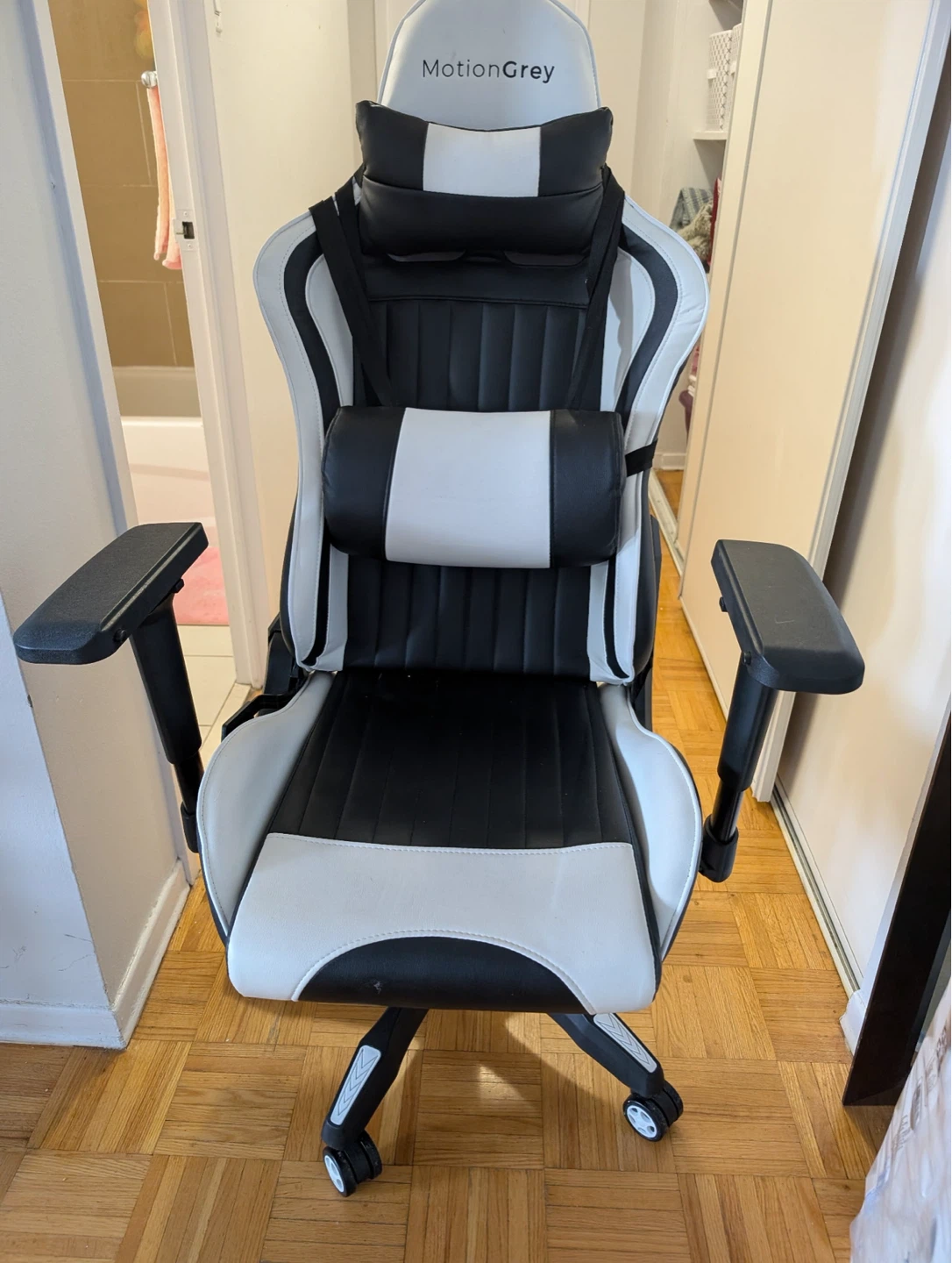 Motion Grey Gaming Chair