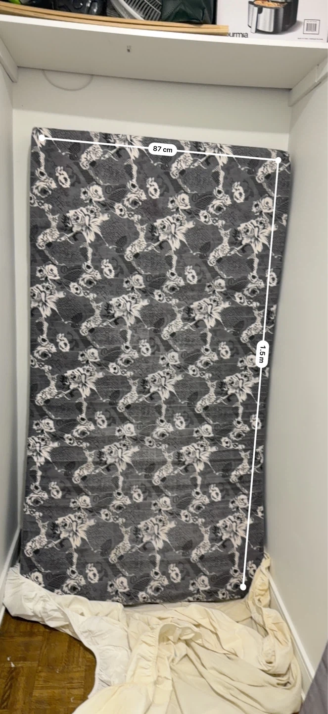 Mattress with floral and snake pattern - photo 2