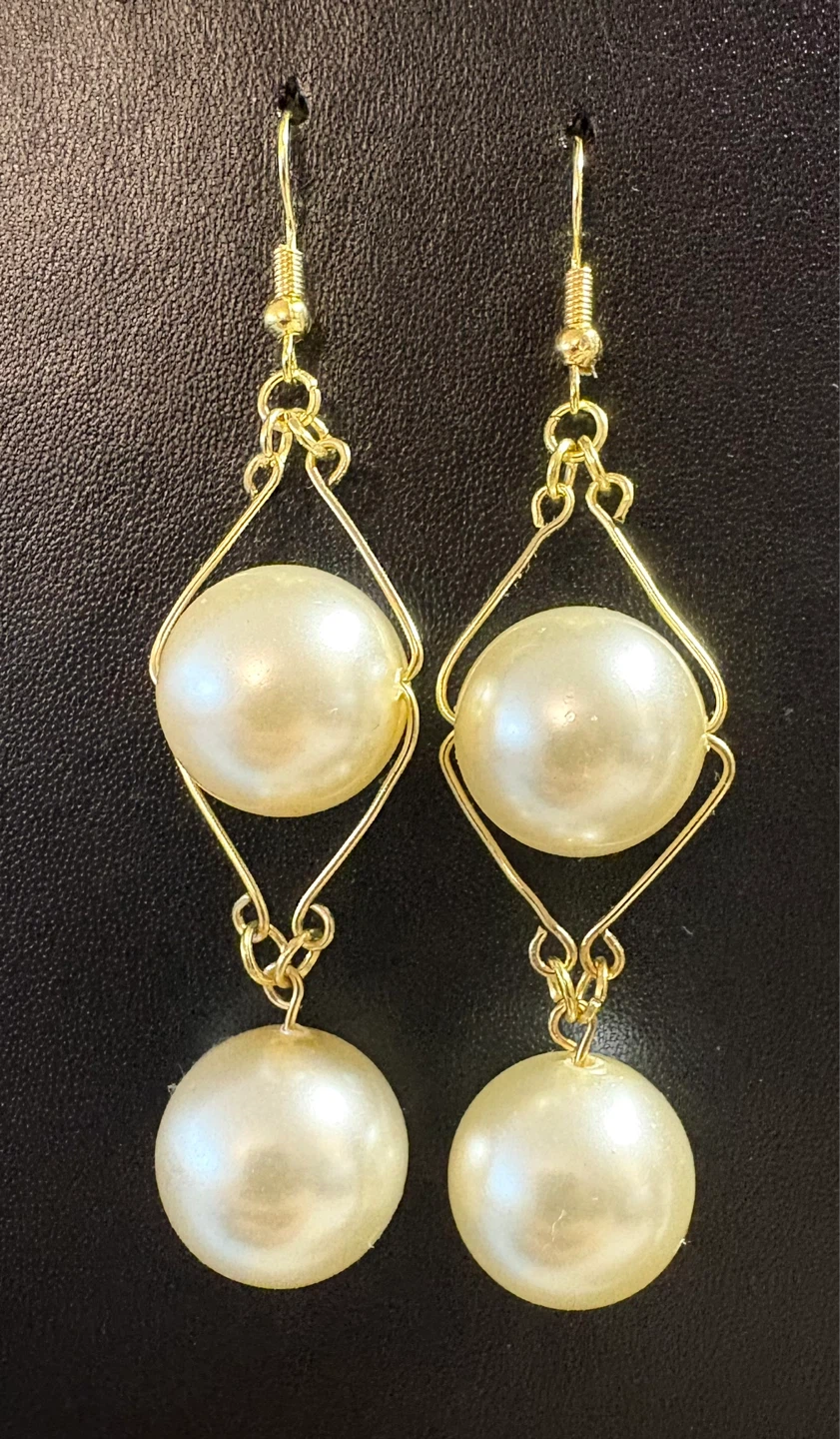 Gold Tone Faux Pearl Drop Earrings ⚽ - photo 2