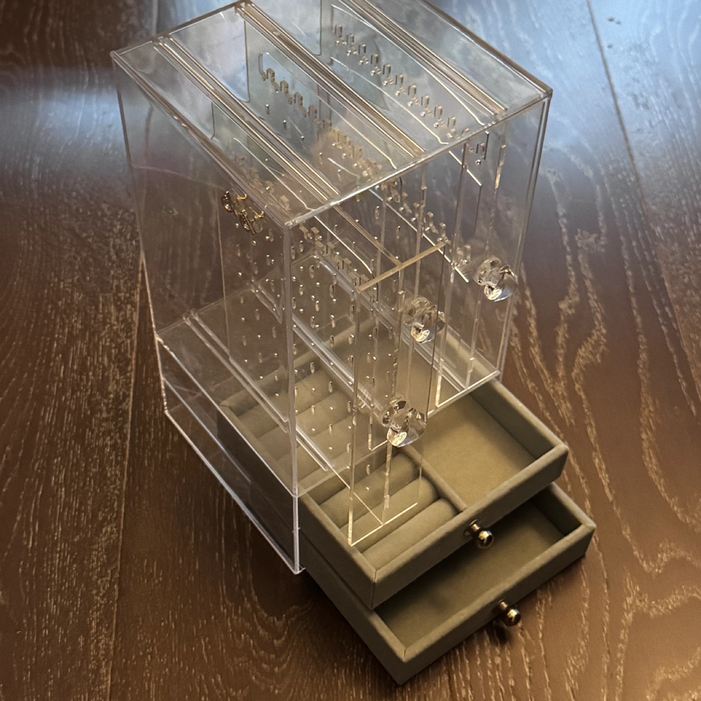 Acrylic Jewelry Organizer
