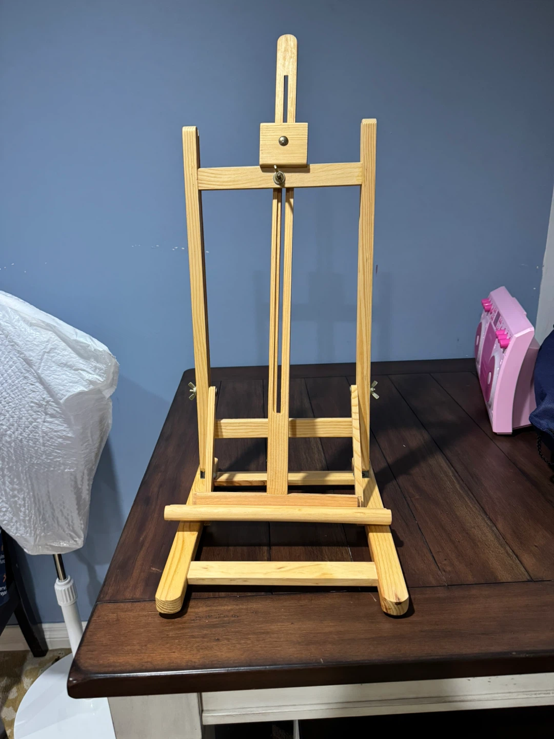 Wooden Tabletop Easel