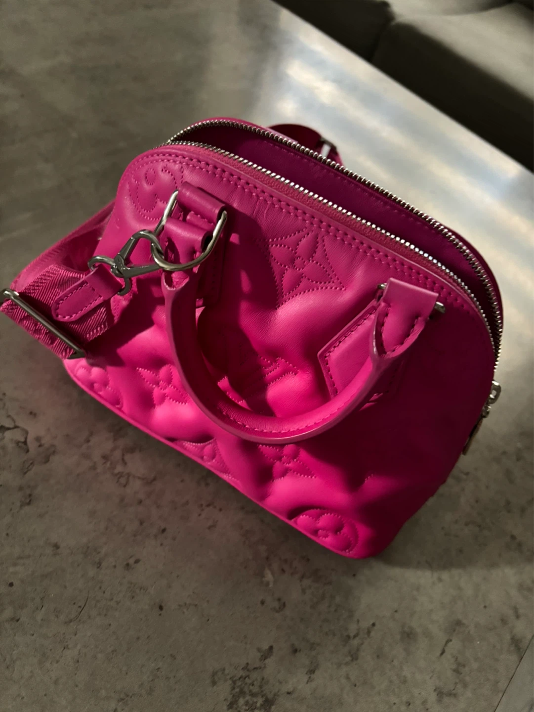 Louis Vuitton Pink Monogram Speedy Bag - photo 4