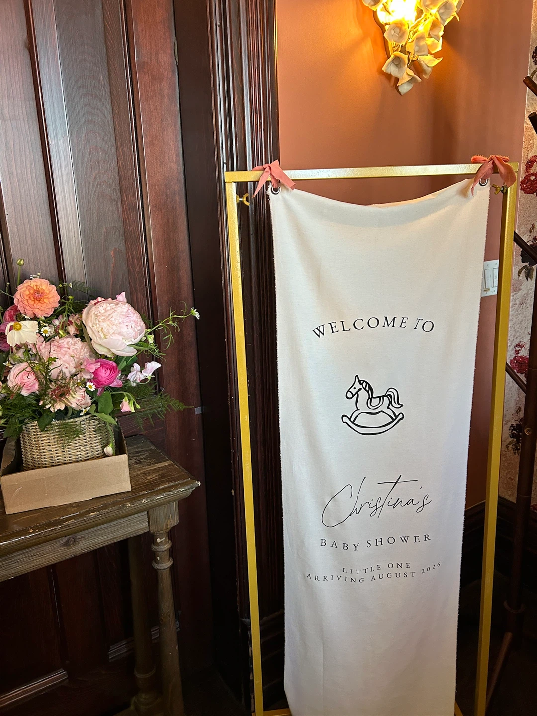 Gold Metal Backdrop/Sign Stand - photo 2