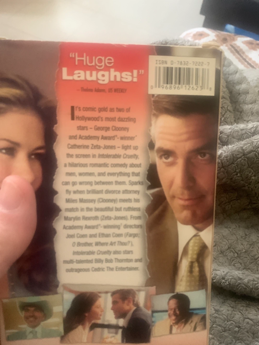 Intolerable Cruelty VHS - photo 3