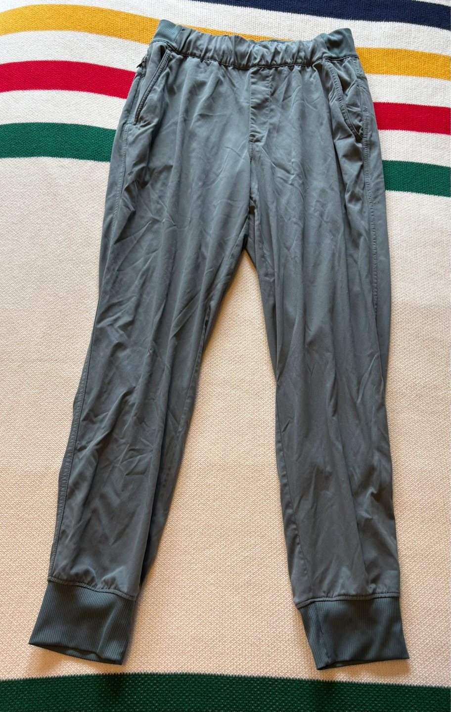 ✨✨The North Face Women's Joggers Size S - photo 3