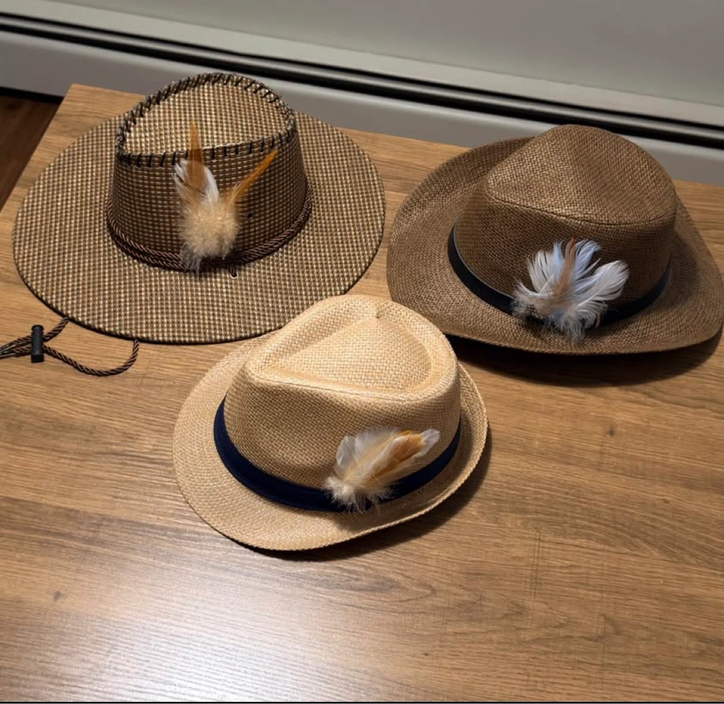 Set of 3 Cowboy Straw Hats ⚽