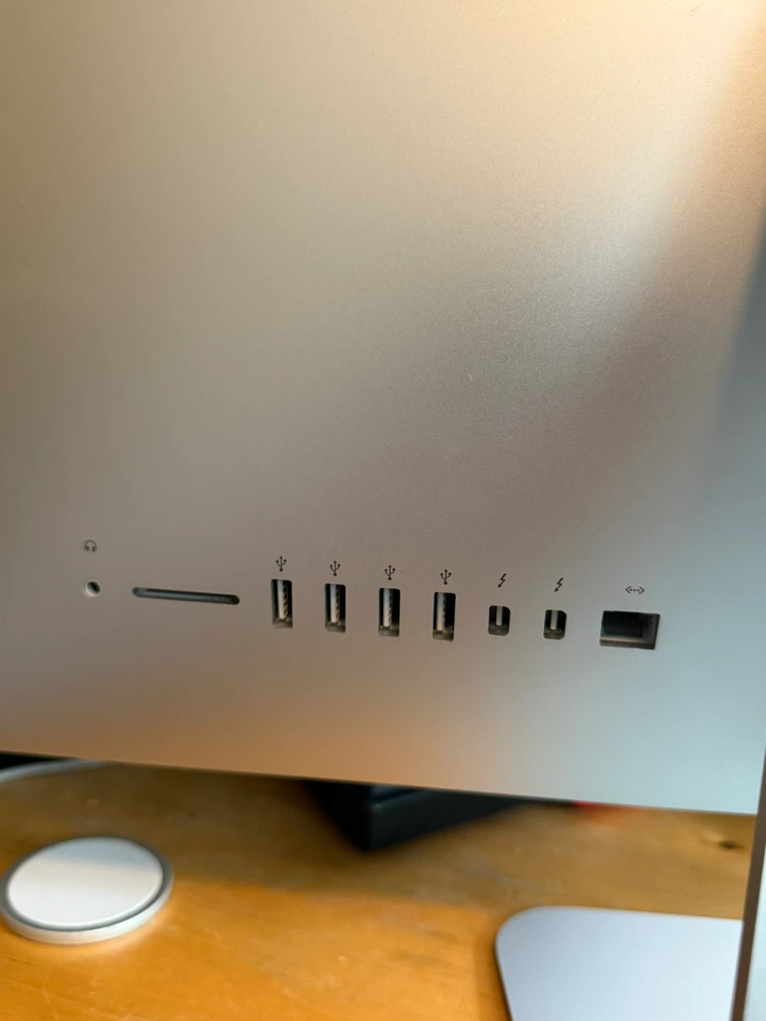 Apple iMac 21.5-inch (Late 2013) - photo 2