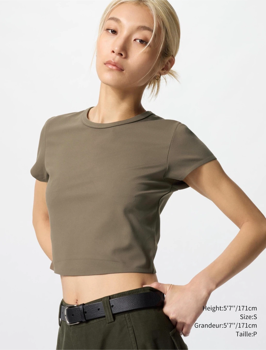 Uniqlo airism tee