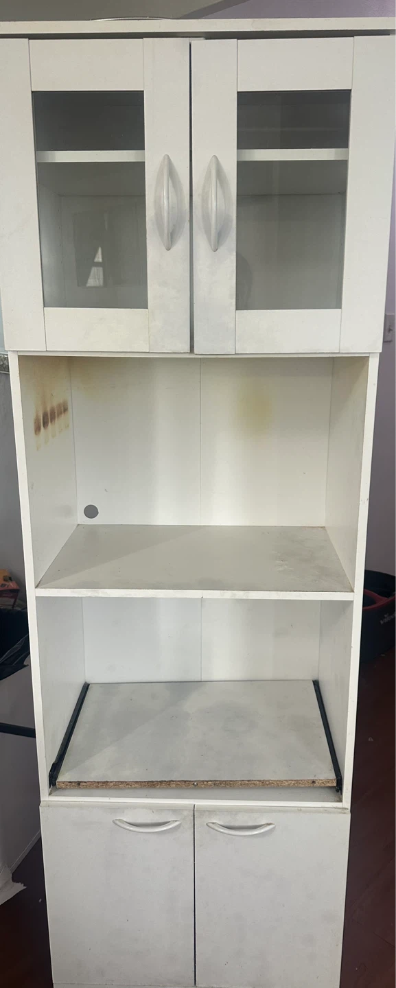 White storage cabinet with glass doors