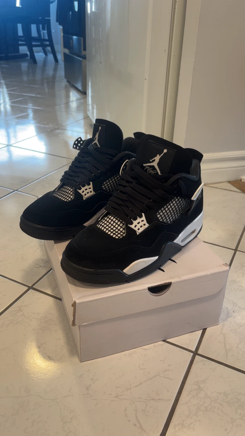 Air Jordan 4 White Thunders US Men's 10