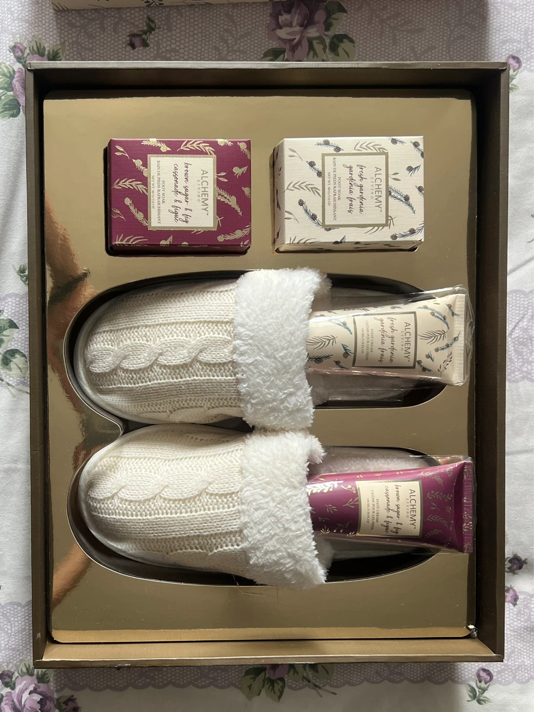 Alchemy Living Ultimate Foot Care Gift Set with Slippers - photo 2