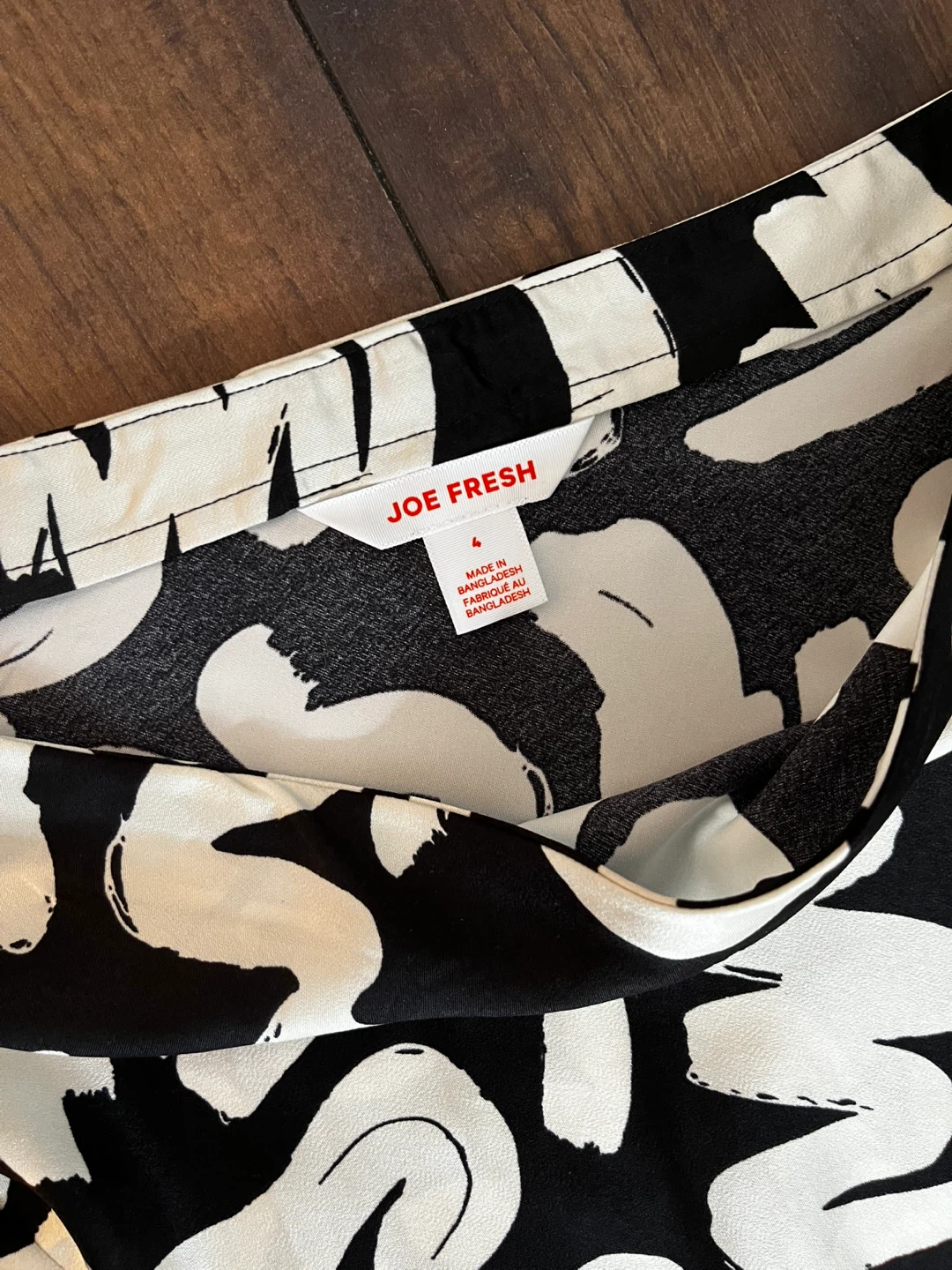 Joe Fresh Black and White Print Midi Skirt Size 4 - photo 4