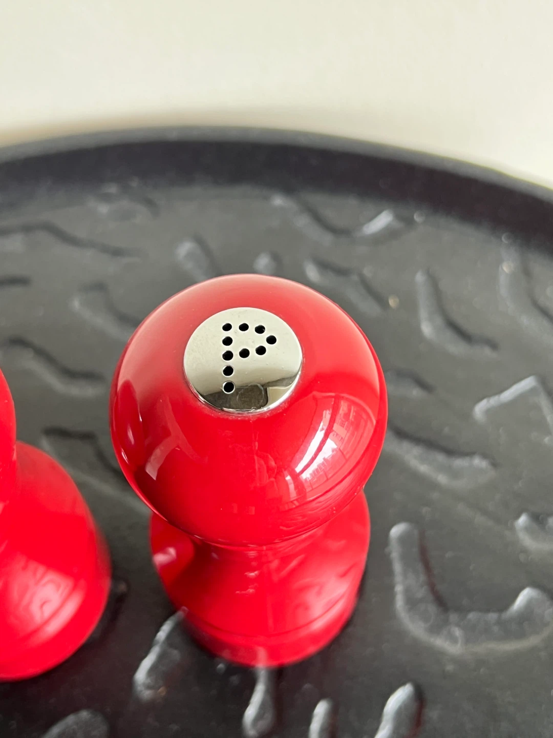 Red Salt and Pepper Shakers - photo 4