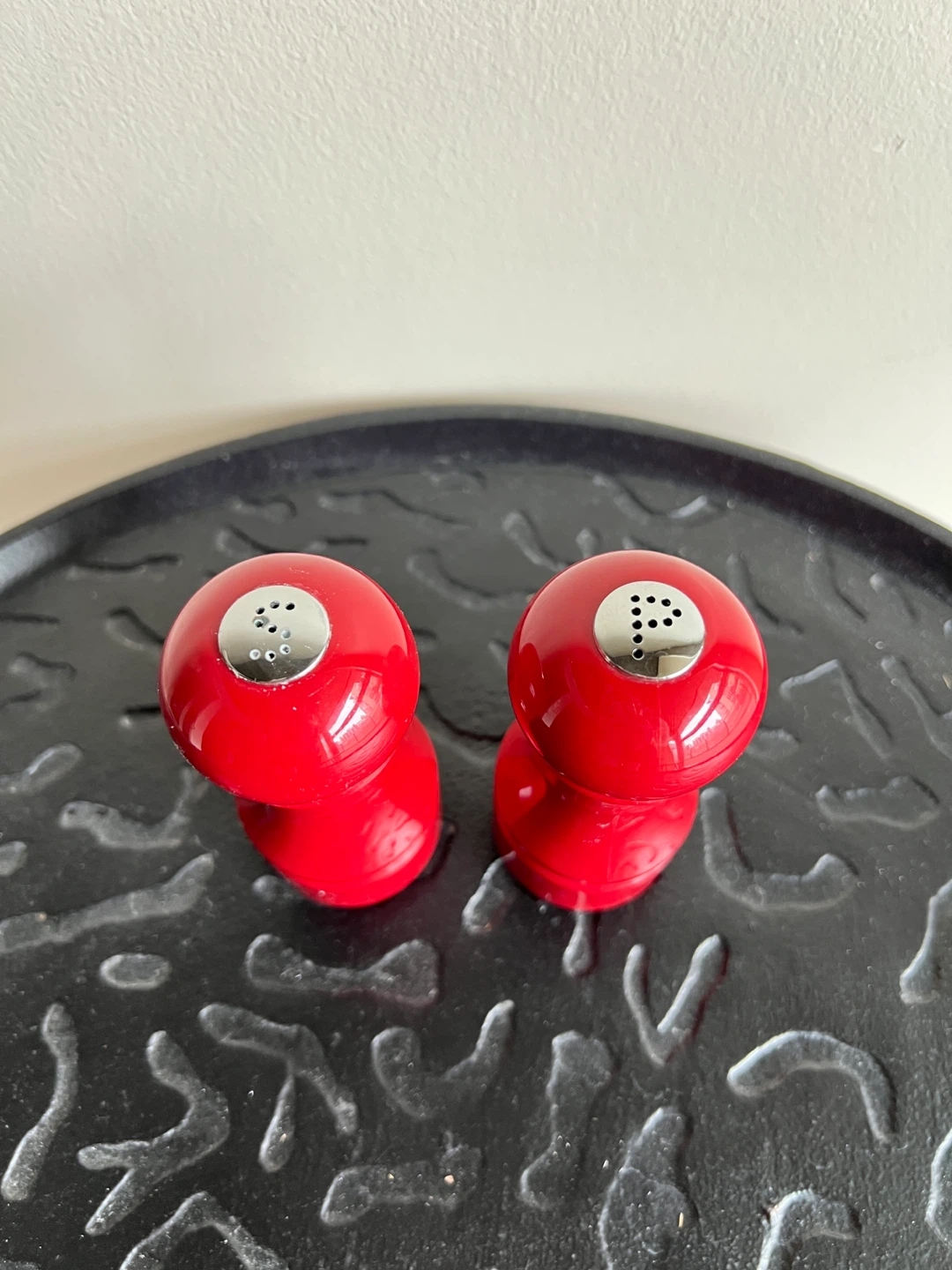 Red Salt and Pepper Shakers - photo 2