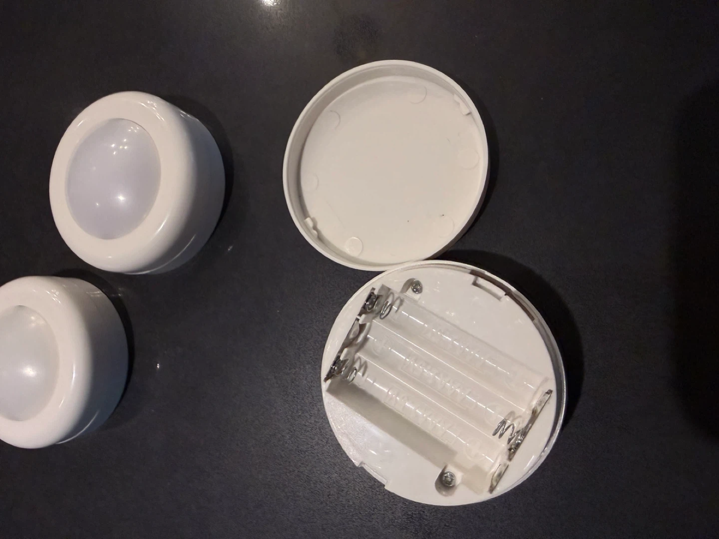 3 x LED Puck Lights - photo 3