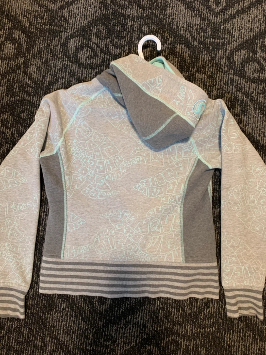 Lululemon Zip-Up Hoodie - photo 2