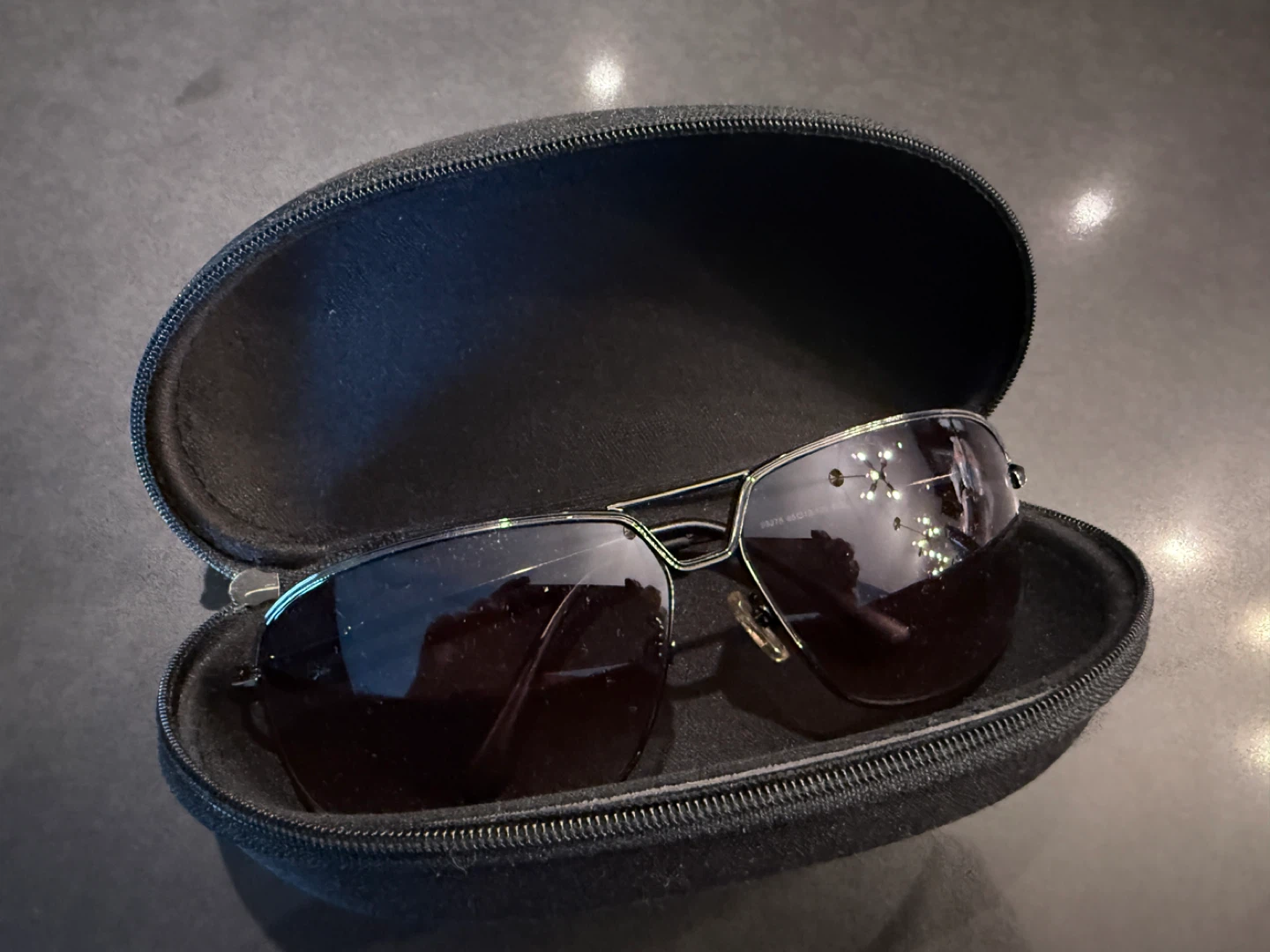 Sunglasses with Case - photo 4