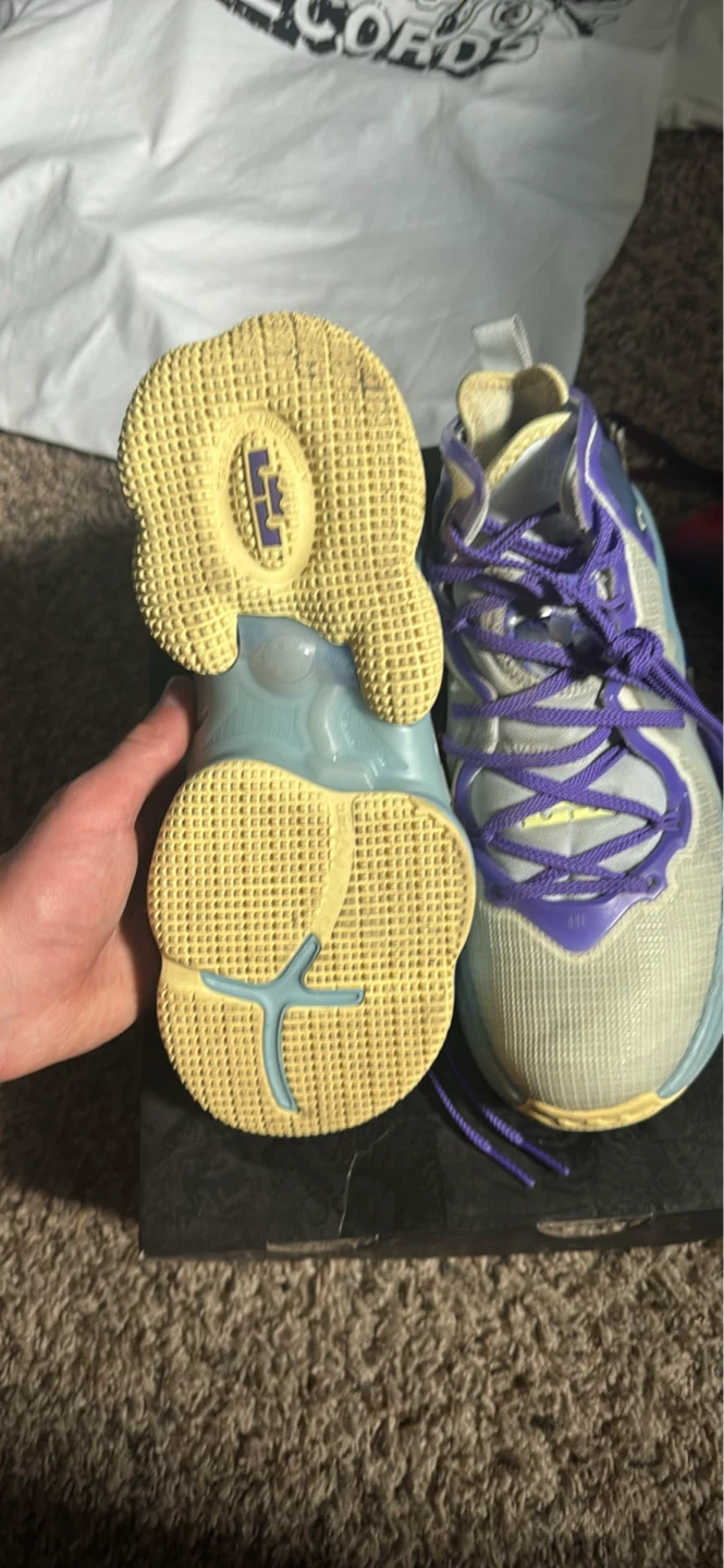 Nike LeBron XIX (GS) Kids' Shoes - photo 3