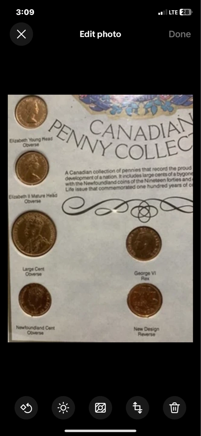 Framed Canadian Penny Collectn Display includes 2 large pennies - photo 3
